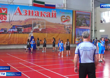 7-летнему Ариану Самойлову требуется слуховой аппарат