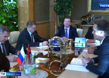 Рустам Минниханов провел встречу с делегацией из Турции
