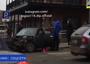 «Постоянно там аварии»: в центре Казани произошло серьезное ДТП