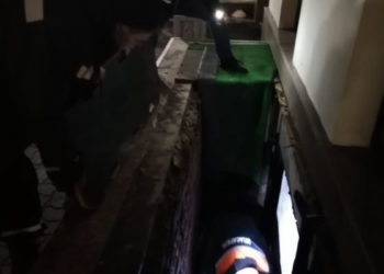 Два человека провалились в подземелье на улице Баумана в Казани