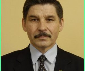 Прощание с Робертом Миннуллиным пройдет перед театром им. Г. Камала