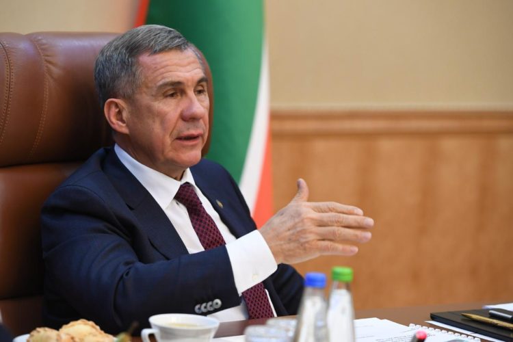 Рустам Минниханов указал на недопустимость срыва сроков строительства  социальных объектов и жилья.