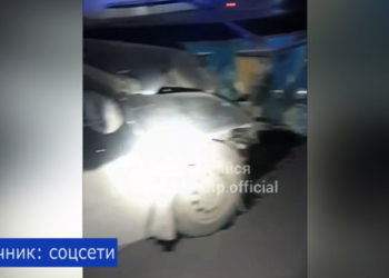 В Казани автомобиль врезался в автобус — водитель погиб