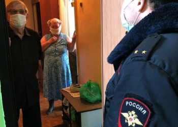 В Нижнекамске полицейские помогают ветеранам МВД и войны