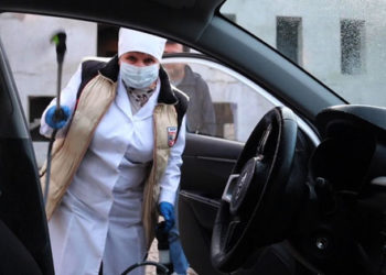 «Ак Барс» привез продукты ветеранам клуба и пожилым болельщикам