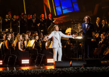 Телеканал «Россия» покажет концерт Николая Баскова «Верую»