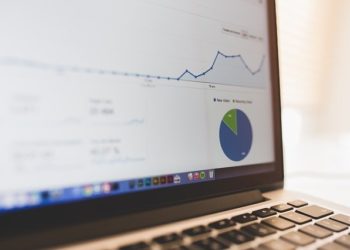 400 семей в Азнакаевском районе РТ получили компьютеры для дистанционного обучения детей