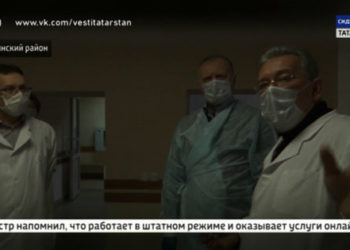 Глава Бавлинского района передал в ЦРБ 50 комплектов спецодежды