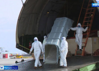 Рустаму Минниханову показали, как дезинфицируют улицы в Альметьевске