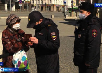 Как в Казани работают усиленные патрули, контролирующие соблюдение карантина