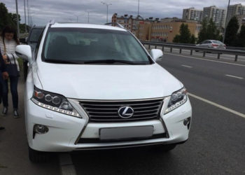 У казанца за долги по налогам арестовали Lexus