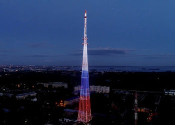 Казанскую телебашню подсветят цветами российского триколора
