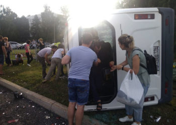 В Челнах маршрутка с пассажирами попала в серьезное ДТП. Пострадали 8 человек