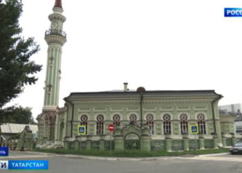 В Казани после реконструкции открыли Азимовскую мечеть