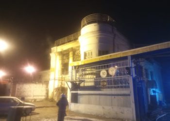 На ночном пожаре в Казани погибли 5 мужчин