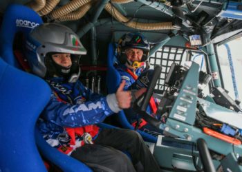 Рустам Минниханов прокатил 12-летнего Данияра на КАМАЗе