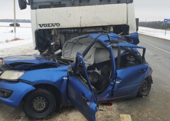 Водитель «Лады» погиб в страшной аварии на трассе М7 в Татарстане