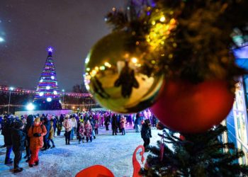 Ильсур Метшин оценил елочные городки Казани