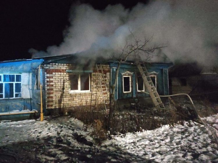 Три человека погибли в пожаре в Алексеевском районе РТ