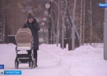 Рустам Минниханов наградил врачей Татарстана за борьбу с коронавирусом