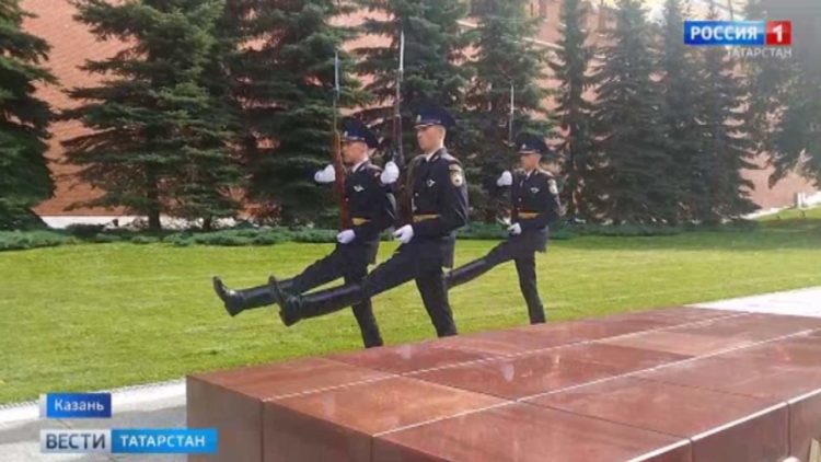 Новобранцы из Татарстана отправились в элитный президентский полк