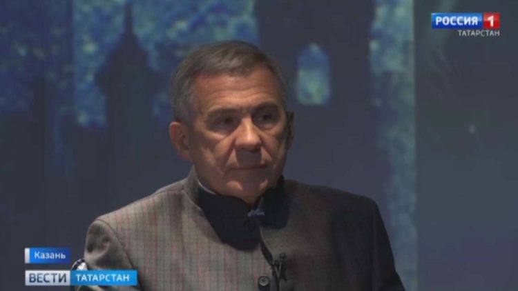 Рустам Минниханов подвел итоги года: «Covid никуда не ушел»