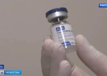 В одной ампуле вакцины от коронавируса — пять уколов. Факты о «Спутник V»