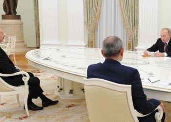 Путин, Алиев и Пашинян подписали заявление о развитии Карабаха