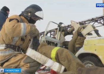 В Нижнекамске прошли соревнования пожарных-спасателей