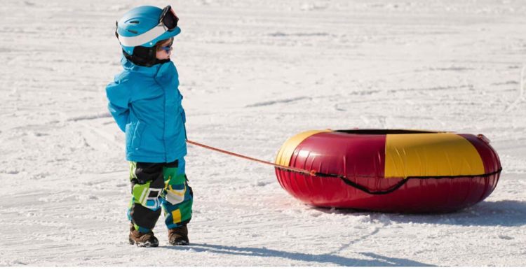 В Челнах скончалась девочка, которая получила травмы на горке