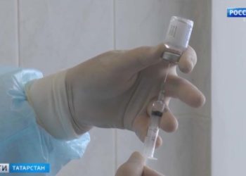 МЧС предупредило татарстанцев о промоинах на льду