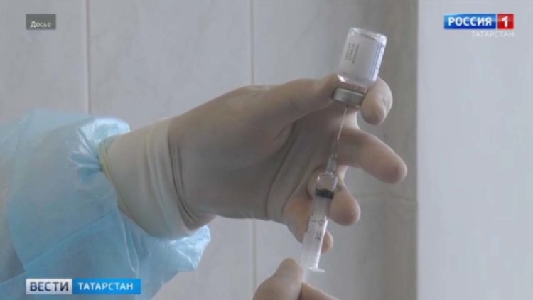 МЧС предупредило татарстанцев о промоинах на льду