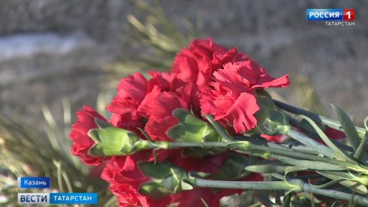 В Казани восстановили мемориал, посвященный 80-летию артиллерийского училища