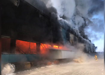 В нижнекамском районе борются с пожаром площадью 1,5 тысяч квадратных метров