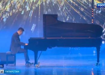 Цены на импортные розы и тюльпаны подскочили почти в два раза