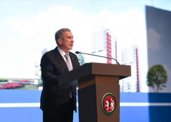 Минниханов отметил успехи Набережных Челнов на фоне пандемии