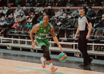 «УНИКС» обыграл саратовский «Автодор» в гостях