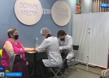 В Казани выставили на продажу общежитие, в котором живут люди