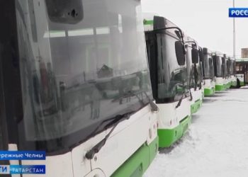 В Челнах перевозчики жалуются на нерентабельность больших автобусов