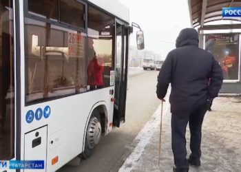 В Челнах перевозчики жалуются на нерентабельность больших автобусов