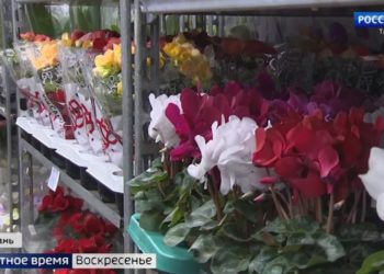 Корреспондент «Вестей» узнал, что татарстанки хотят получить на 8 марта