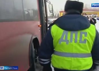 В Челнах перевозчики жалуются на нерентабельность больших автобусов