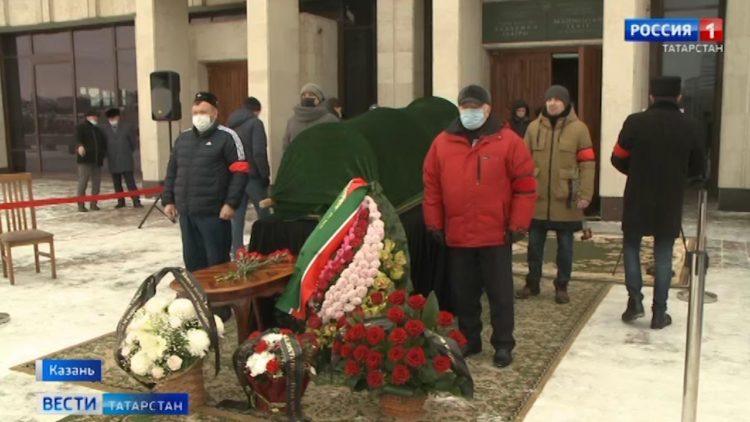 В Казани простились с Нажибой Ихсановой