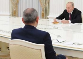 Пашинян в разговоре с Путиным сказал, что его неверно проинформировали по поводу ракетного комплекса «Искандер» в Карабахе