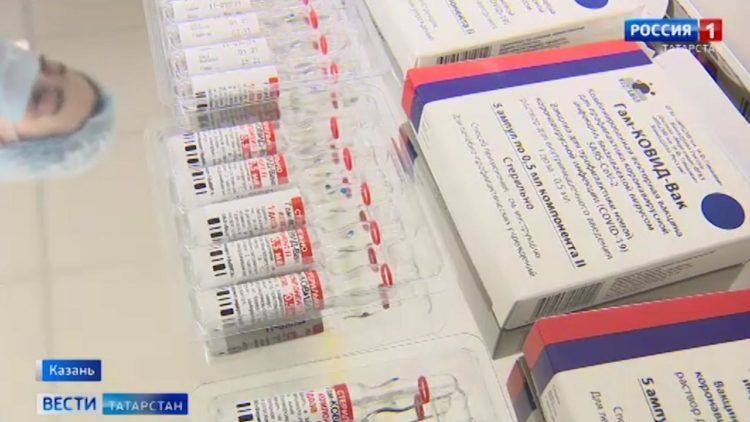 Глава госкомитета РТ по туризму Сергей Иванов поставил прививку от коронавируса