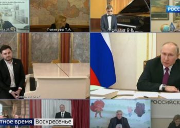 Владимир Путин поручил разработать в России систему поддержки композиторов