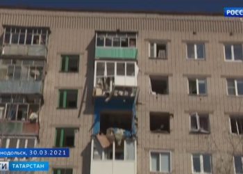В Зеленодольске жильцы дома, где взорвался газ, смогли попасть в квартиры