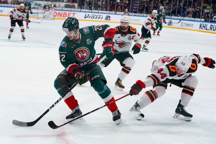 «Ак Барс» проиграл «Авангарду» со счетом 3:4