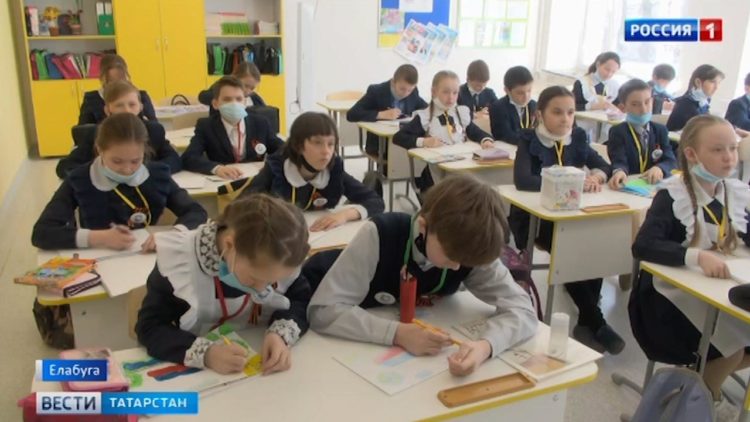 Первые призывники из Казани отправили служить в армию