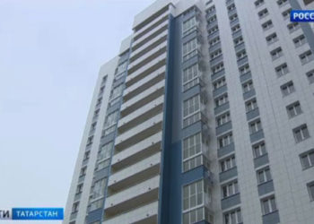 В массовом ДТП в Казани пострадали двое взрослых и ребенок